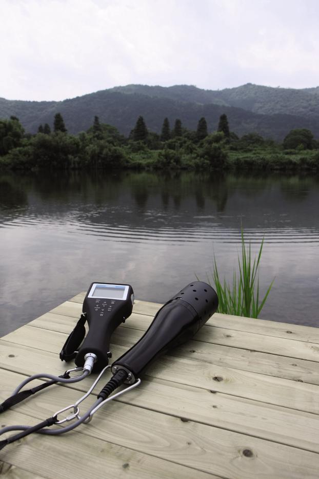 Horiba U-50 Multiparameter Wasseranalysegerät Gehäuse, Messgerät mit Display und Bedienelementen