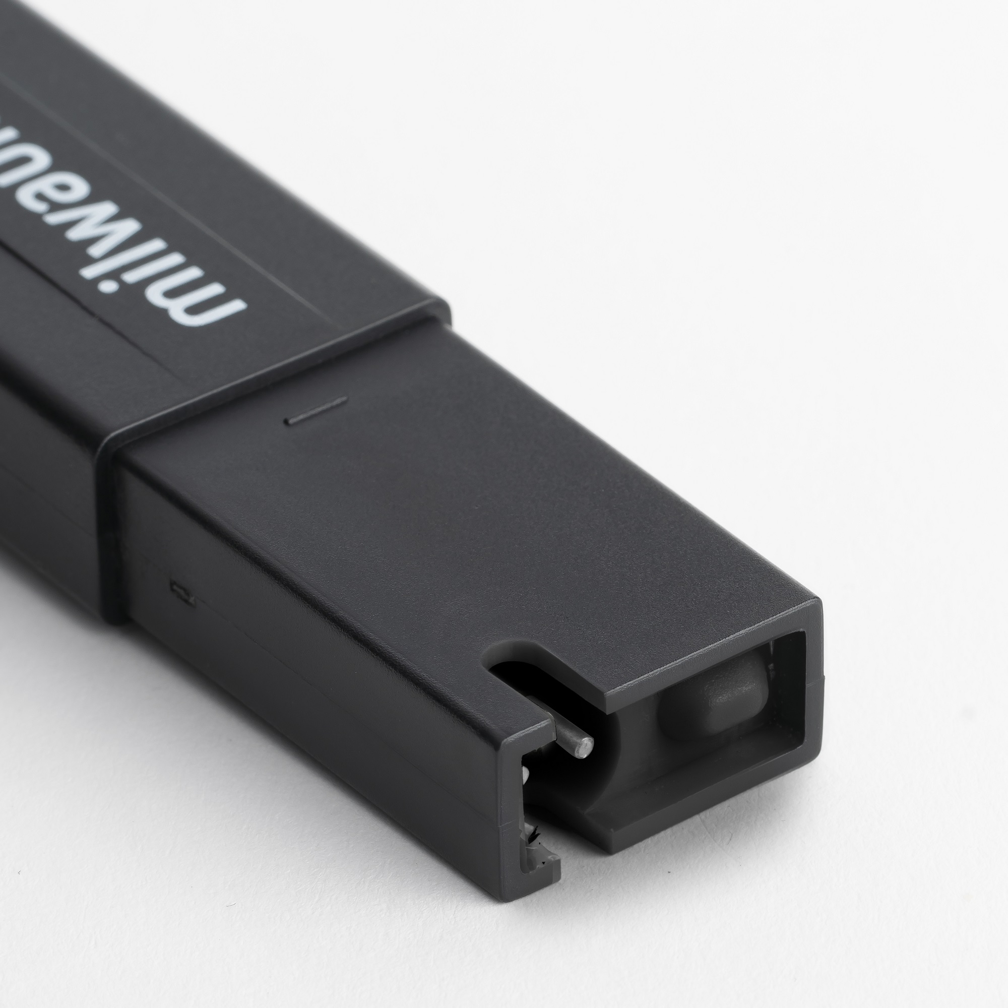 Milwaukee CD97 TDS Tester niedriger Bereich für gelöste Feststoffe, Detailansicht der Sensorelektrode